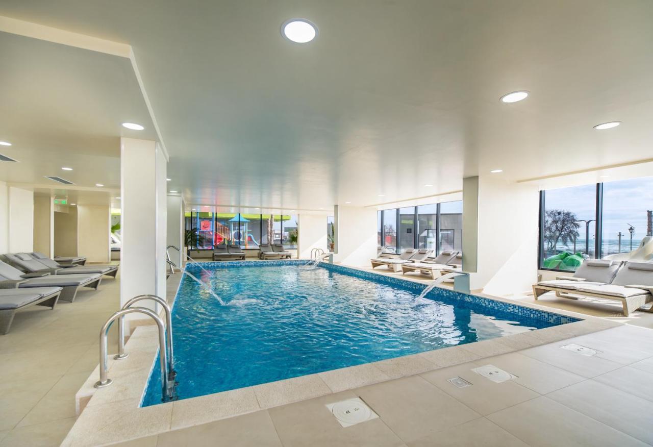 Rubic Apartment Spa N Pool Beach Resort Navodari Exterior photo