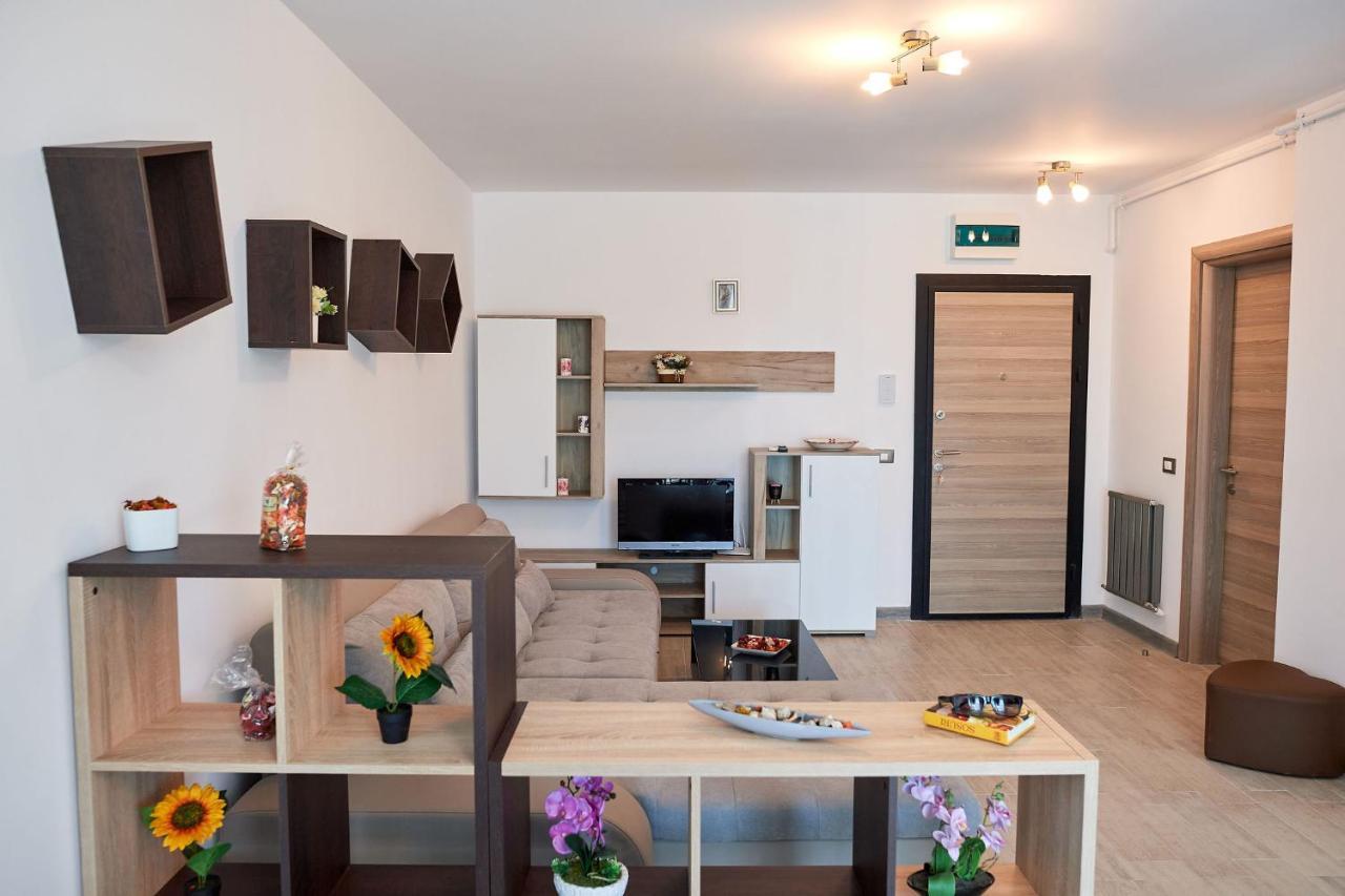 Rubic Apartment Spa N Pool Beach Resort Navodari Exterior photo